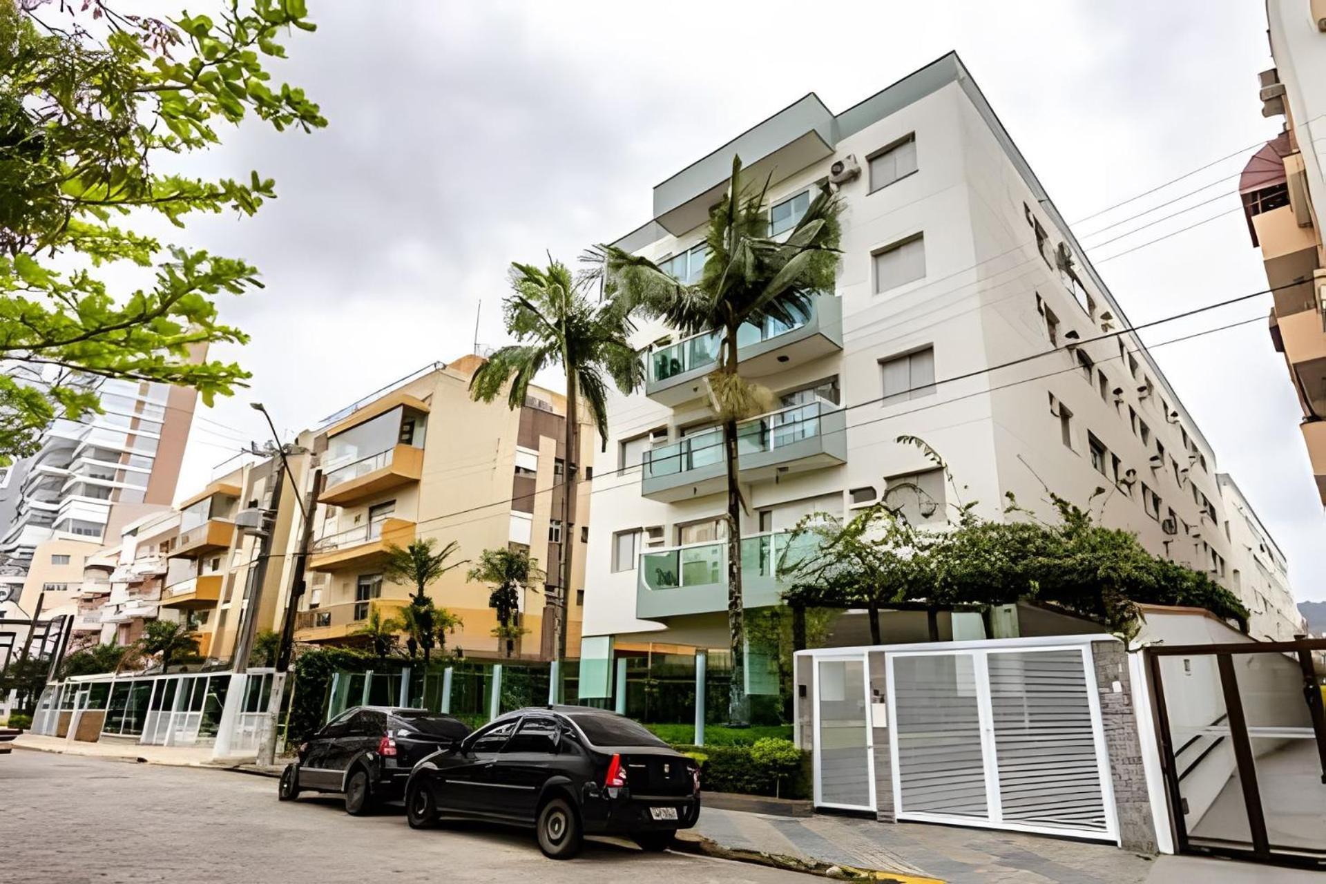 Apto Na Enseada Excelente Localizacao, 500M Da Praia, Garagem, Ar Condicionado Portaria 24 Horas Guarujá Exterior photo